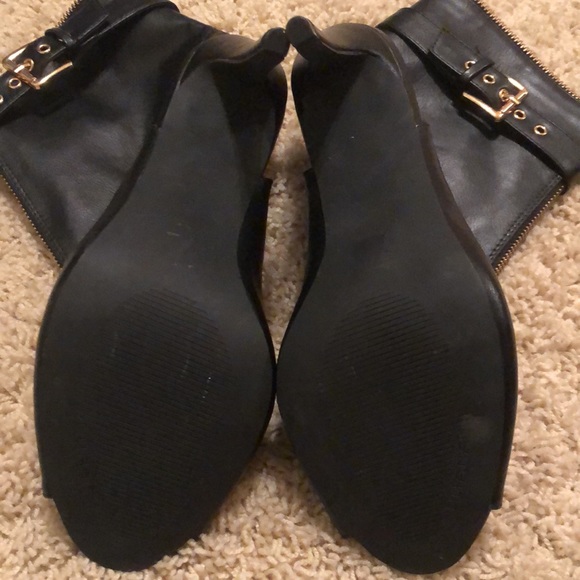 Liliana black cut-out, peep toe stiletto booties with zipper detail- New Sz 10 - Picture 7 of 8